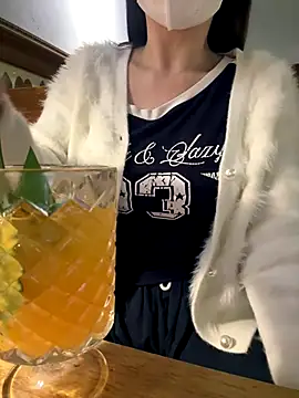 Meii-meyy online show from 12-16-25, 01:59