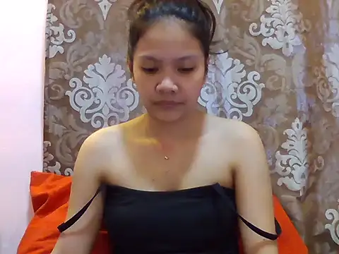 sweetcherry23 online show from 10-28-25, 12:00