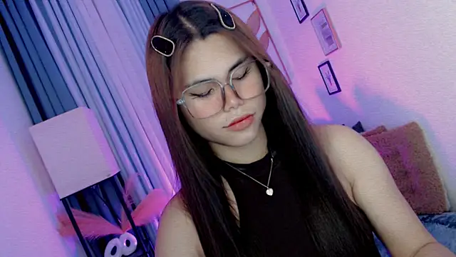 Snapshot of PrettyBlythes_TS chatting on 04-23-26, 12:51 PrettyBlythes TS online show from 04-23-26, 12:51
