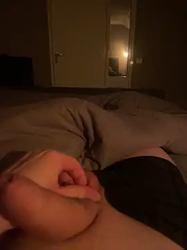 dutch girl lover online show from 02-14-26, 12:22