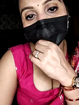 Snapshot of Horny_Shalu chatting on 02-15-26, 06:07 Horny Shalu online show from 02-15-26, 06:07