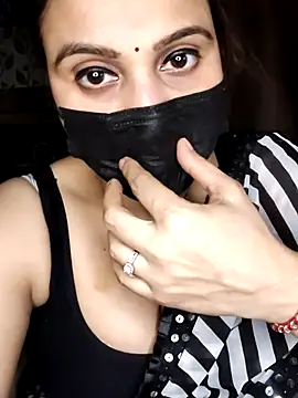 Snapshot of Horny_Shalu chatting on 02-07-26, 07:33 Horny Shalu online show from 02-07-26, 07:33