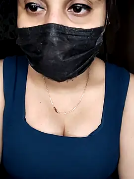 Snapshot of Horny_Shalu chatting on 02-27-26, 06:30 Horny Shalu online show from 02-27-26, 06:30