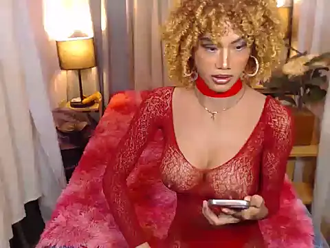 DAYANARAHFOX online show from 03-04-26, 11:01