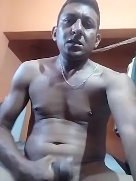 Snapshot of Albertmarc2 chatting on 04-01-26, 01:41 Albertmarc2 online show from 04-01-26, 01:41