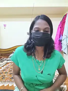 Snapshot of Tamil_Ishu chatting on 06-18-26, 02:22 Tamil Ishu online show from 06-18-26, 02:22