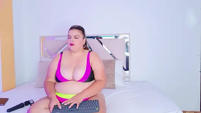 KiimBrooks online show from 04-06-26, 11:00