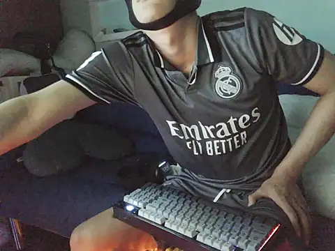 boyhigh1997 online show from 03-11-26, 08:41