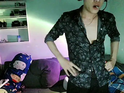 boyhigh1997 online show from 02-17-26, 07:16