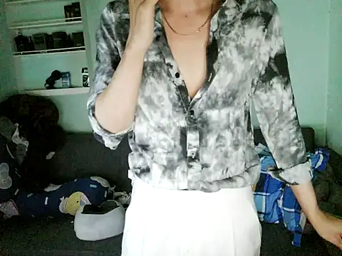 boyhigh1997 online show from 02-15-26, 06:58