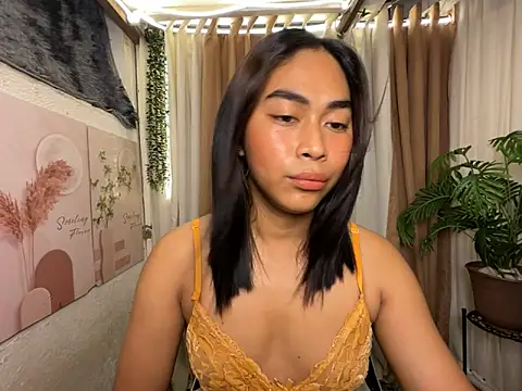 Snapshot of Sweetasian_cum chatting on 05-21-26, 02:25 Sweetasian cum online show from 05-21-26, 02:25