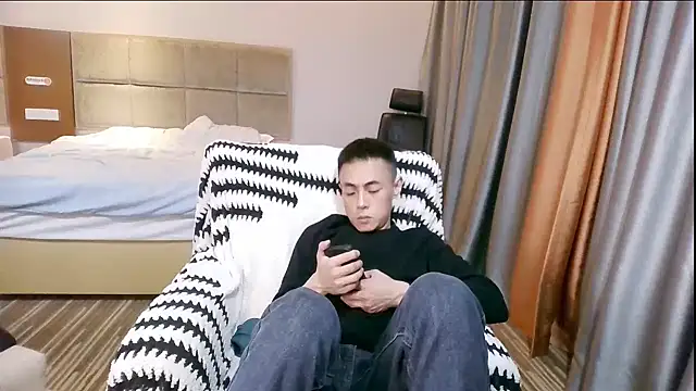 Tsia-Die online show from 11-22-25, 09:30