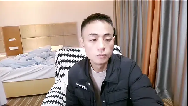 Tsia-Die online show from 11-18-25, 01:43