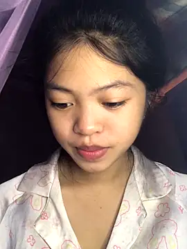 Snapshot of Thy00__ chatting on 10-12-25, 01:40 Thy00 online show from 10-12-25, 01:40
