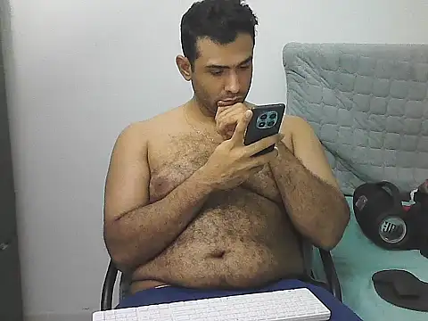 morenocabro10 online show from 04-14-26, 03:22