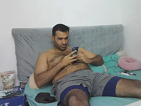 morenocabro10 online show from 01-06-26, 08:46