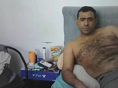 morenocabro10 online show from 01-10-26, 03:57