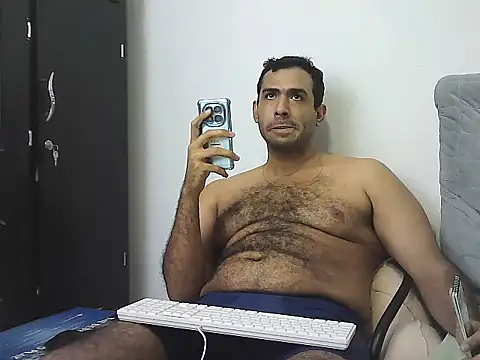 morenocabro10 online show from 12-04-25, 09:58