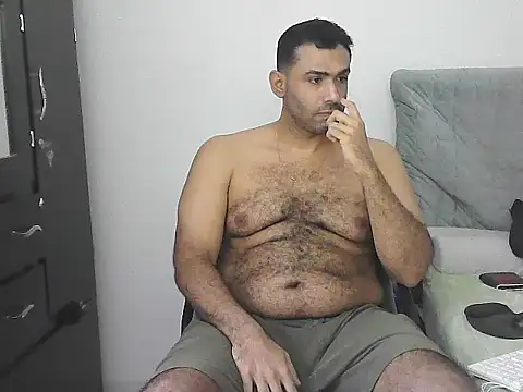 Snapshot of morenocabro10 chatting on 05-12-26, 03:14 morenocabro10 online show from 05-12-26, 03:14
