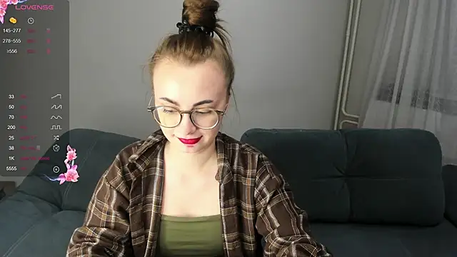 MewStella online show from 01-05-26, 05:27