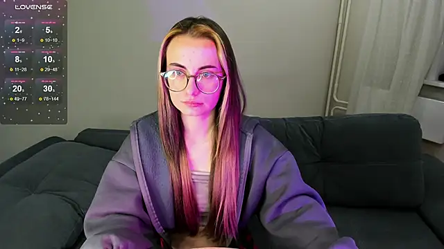 MewStella online show from 11-07-25, 12:04