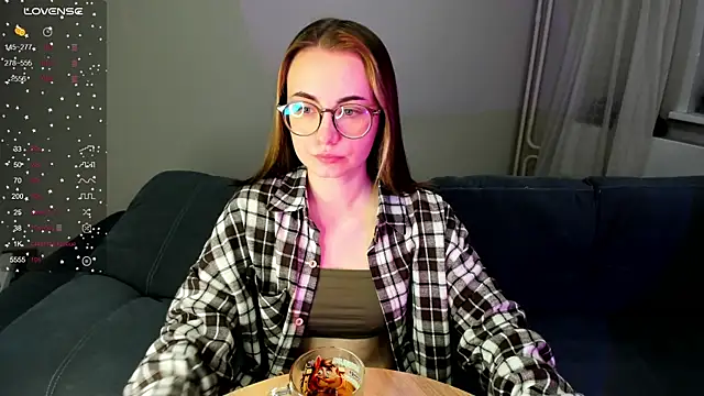 MewStella online show from 11-30-25, 09:48