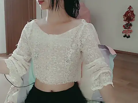 Snapshot of Tea_Mei chatting on 03-08-26, 02:04 Tea Mei online show from 03-08-26, 02:04