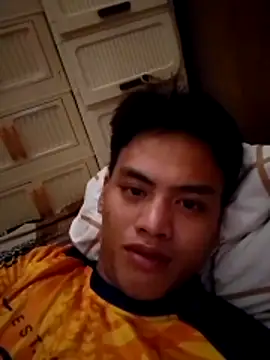 Snapshot of aldrin_cum chatting on 02-27-26, 11:04 aldrin cum online show from 02-27-26, 11:04