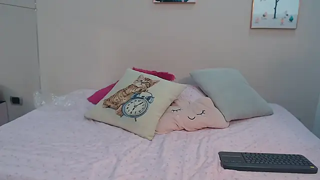 zooombee online show from 09-17-25, 07:27