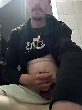 hugecock4u1990 online show from 04-12-26, 12:14