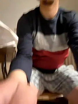 hugecock4u1990 online show from 02-25-26, 04:56