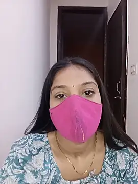 Snapshot of Cute_Rakhi8 chatting on 05-23-26, 05:06 Cute Rakhi8 online show from 05-23-26, 05:06