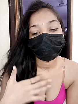 Cute Rakhi8 online show from 09-21-25, 04:28