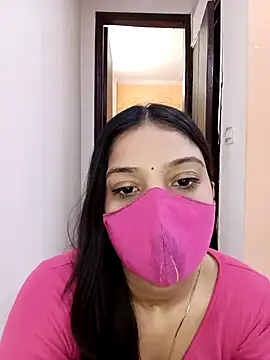 Snapshot of Cute_Rakhi8 chatting on 05-14-26, 05:26 Cute Rakhi8 online show from 05-14-26, 05:26