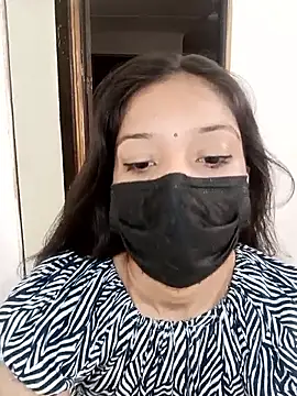 Cute Rakhi8 online show from 10-06-25, 04:35