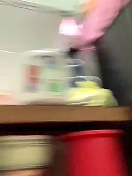 Snapshot of Mei-Mei89 chatting on 09-28-25, 01:18 Mei-Mei89 online show from 09-28-25, 01:18