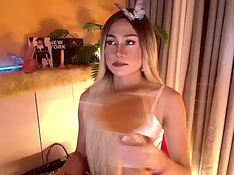 Snapshot of HOTkendraCumXxx chatting on 02-27-26, 11:10 HOTkendraCumXxx online show from 02-27-26, 11:10