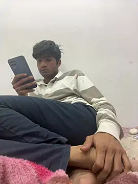 Snapshot of funny_sexxx chatting on 02-18-26, 05:27 funny sexxx online show from 02-18-26, 05:27