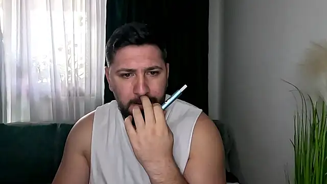 Snapshot of Gold_Alpha_Boy chatting on 04-18-26, 07:44 Gold Alpha Boy online show from 04-18-26, 07:44