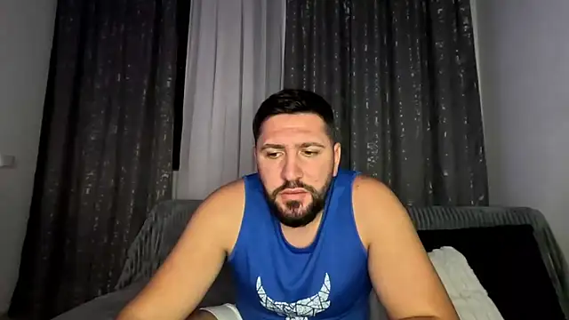 Gold Alpha Boy online show from 10-27-25, 03:35