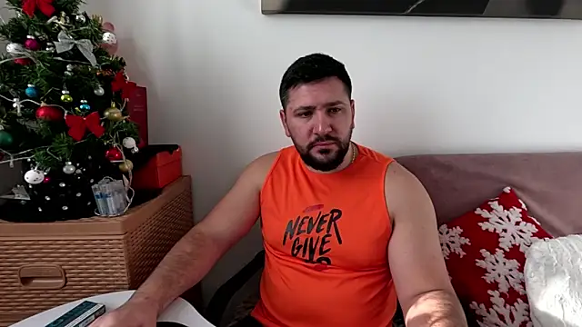 Gold Alpha Boy online show from 12-19-25, 10:28