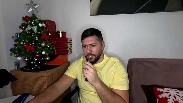 Gold Alpha Boy online show from 12-02-25, 11:34