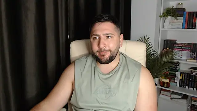 Snapshot of Gold_Alpha_Boy chatting on 06-05-26, 06:52 Gold Alpha Boy online show from 06-05-26, 06:52