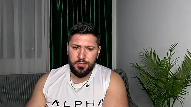 Snapshot of Gold_Alpha_Boy chatting on 04-29-26, 07:20 Gold Alpha Boy online show from 04-29-26, 07:20