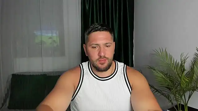 Gold Alpha Boy online show from 07-18-26, 07:44