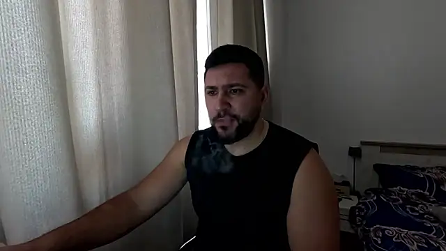 Gold Alpha Boy online show from 12-15-25, 09:59