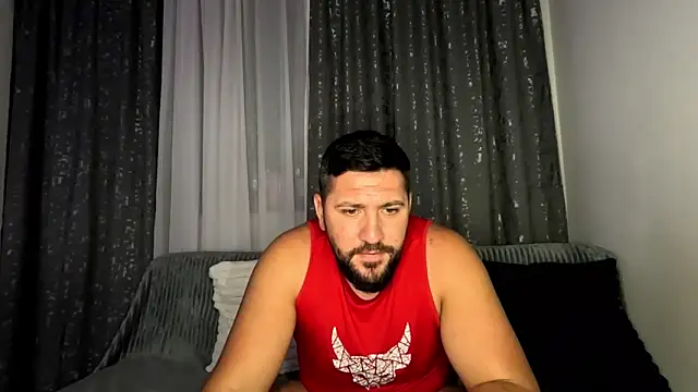 Snapshot of Gold_Alpha_Boy chatting on 09-23-25, 06:59 Gold Alpha Boy online show from 09-23-25, 06:59