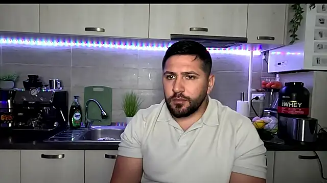 Gold Alpha Boy online show from 06-19-26, 06:03