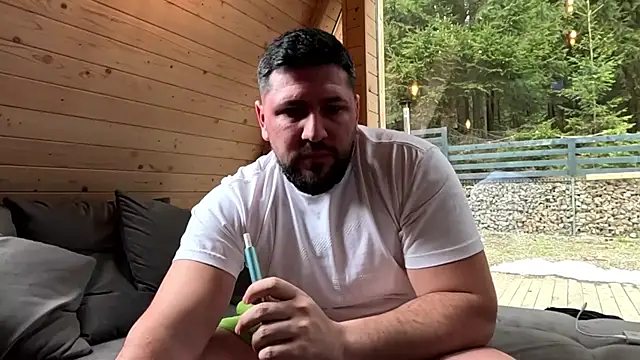 Gold Alpha Boy online show from 04-13-26, 12:20