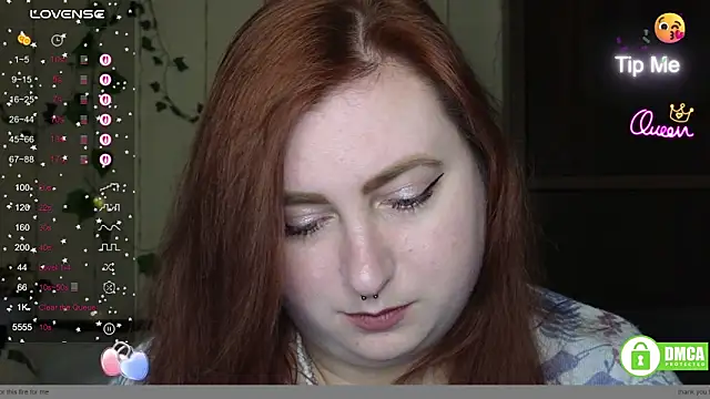 Snapshot of Alicia_love00 chatting on 04-26-26, 11:29 Alicia love00 online show from 04-26-26, 11:29
